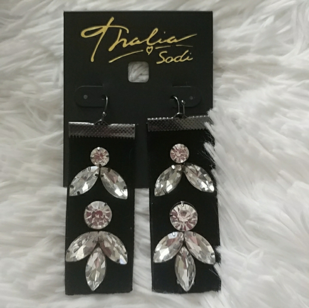 Macys Black Velvet Crystal Banner Earrings Nwt 14$